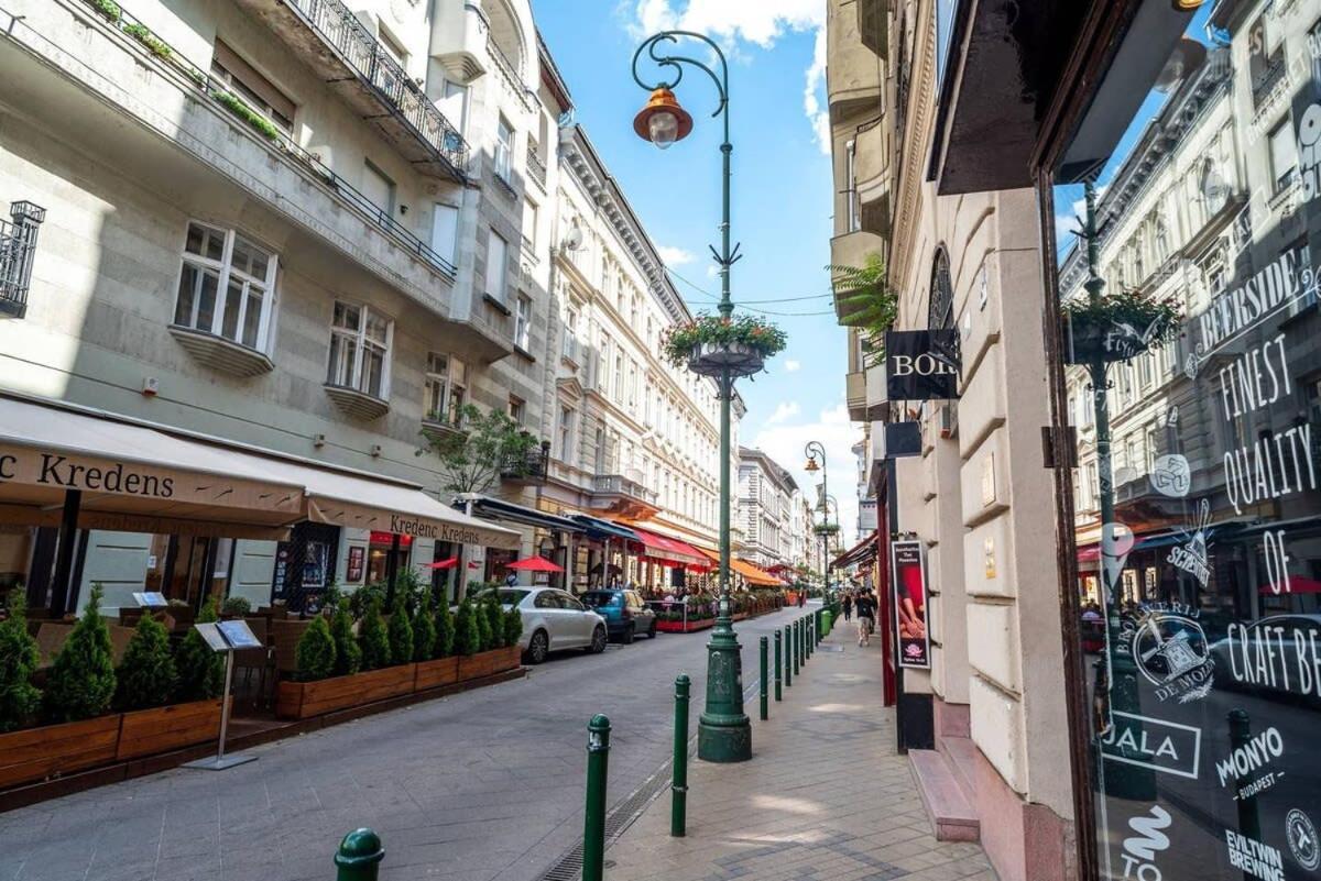 Extra Brand New And Large Ac Appartamento Budapest