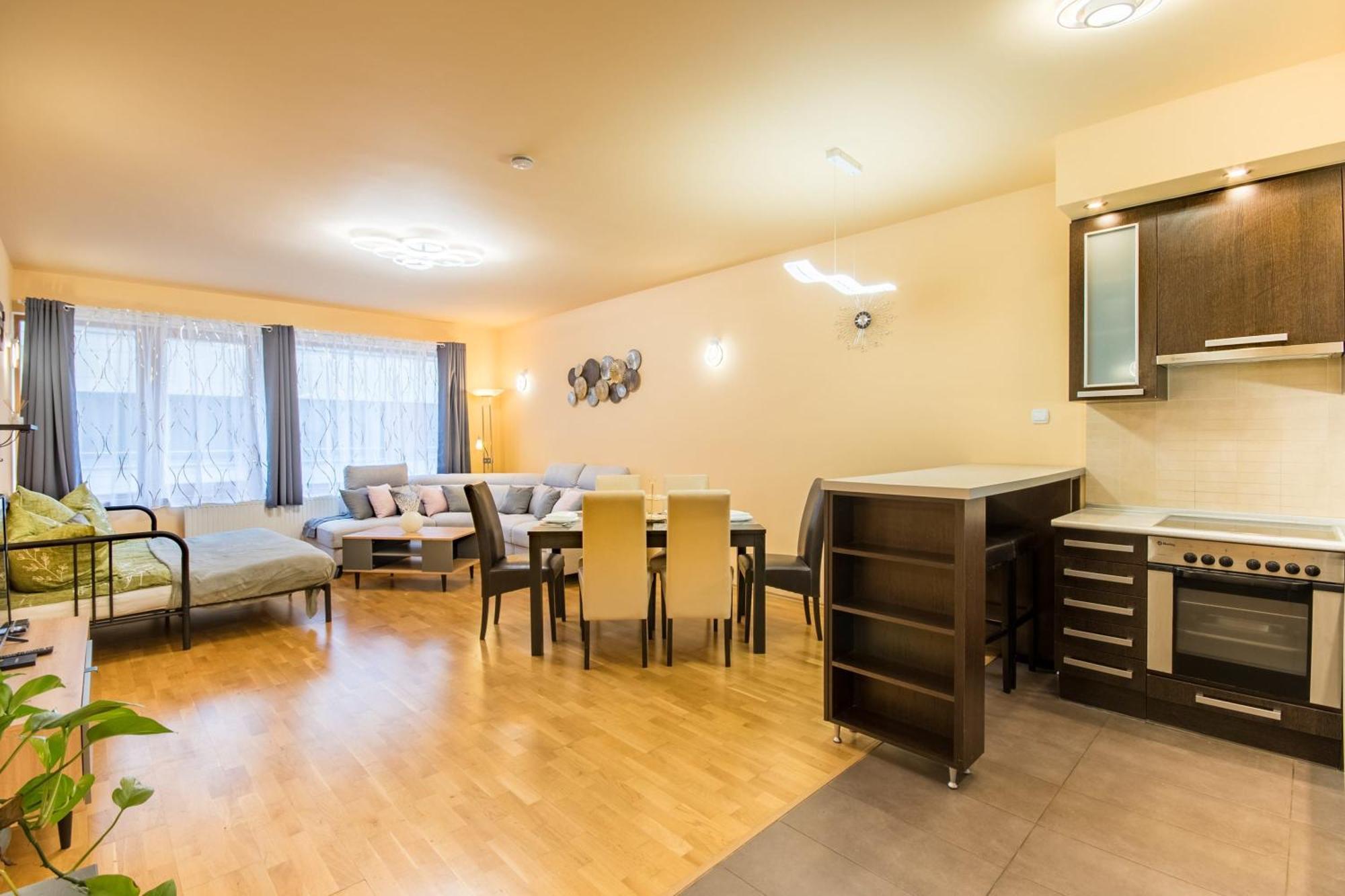 Very Central - Large - Balcony - Comfy * Budapest