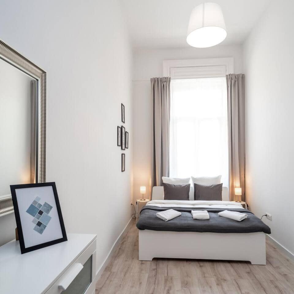 Appartamento Extra Brand New And Large Ac