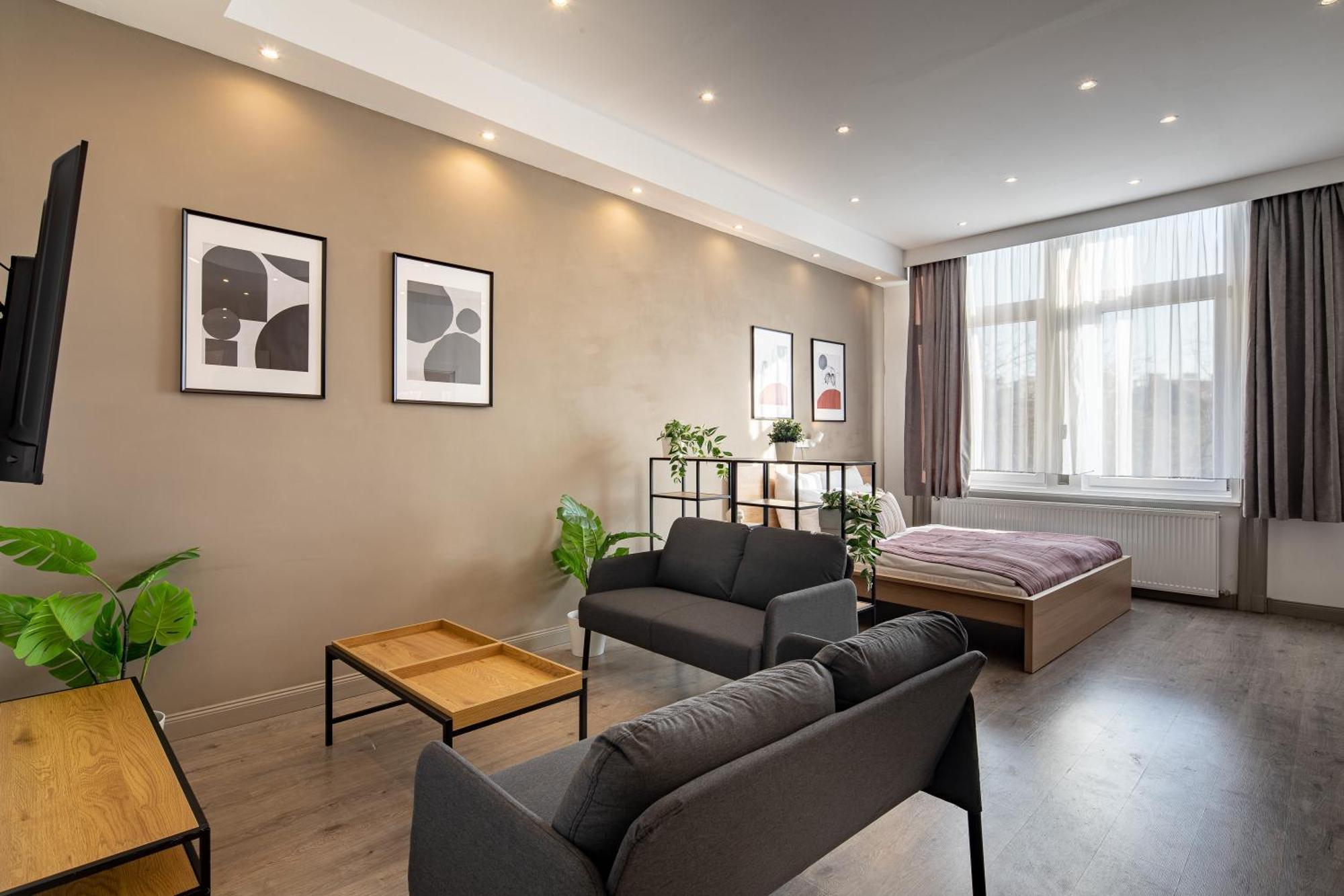 Apartment Sunny Three Bedroom Budapest