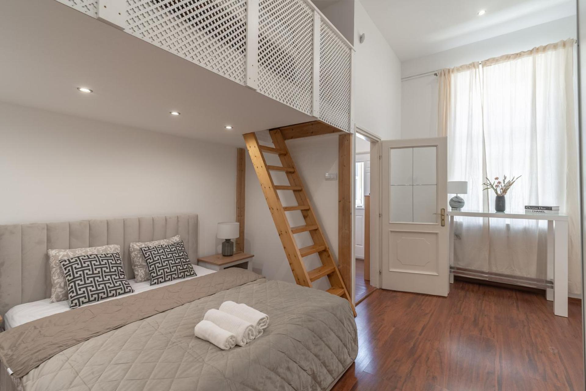 Apartmán Deluxe And Cozy Center For 8ppl