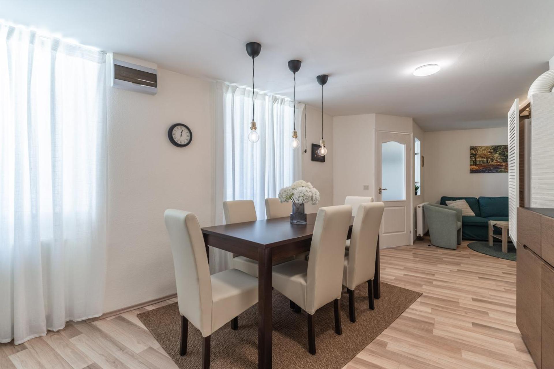 Appartement Comfy & Homy Vibe In The Heart Of