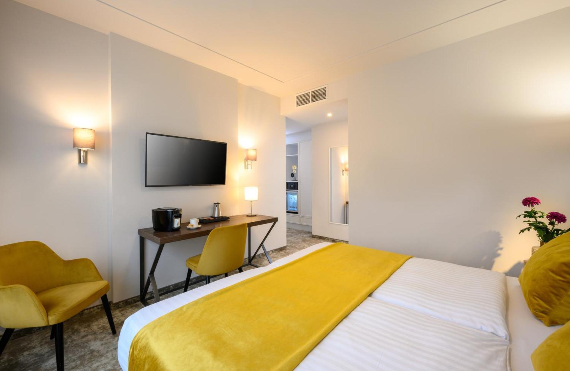 Leonardo Boutique M-square 4*