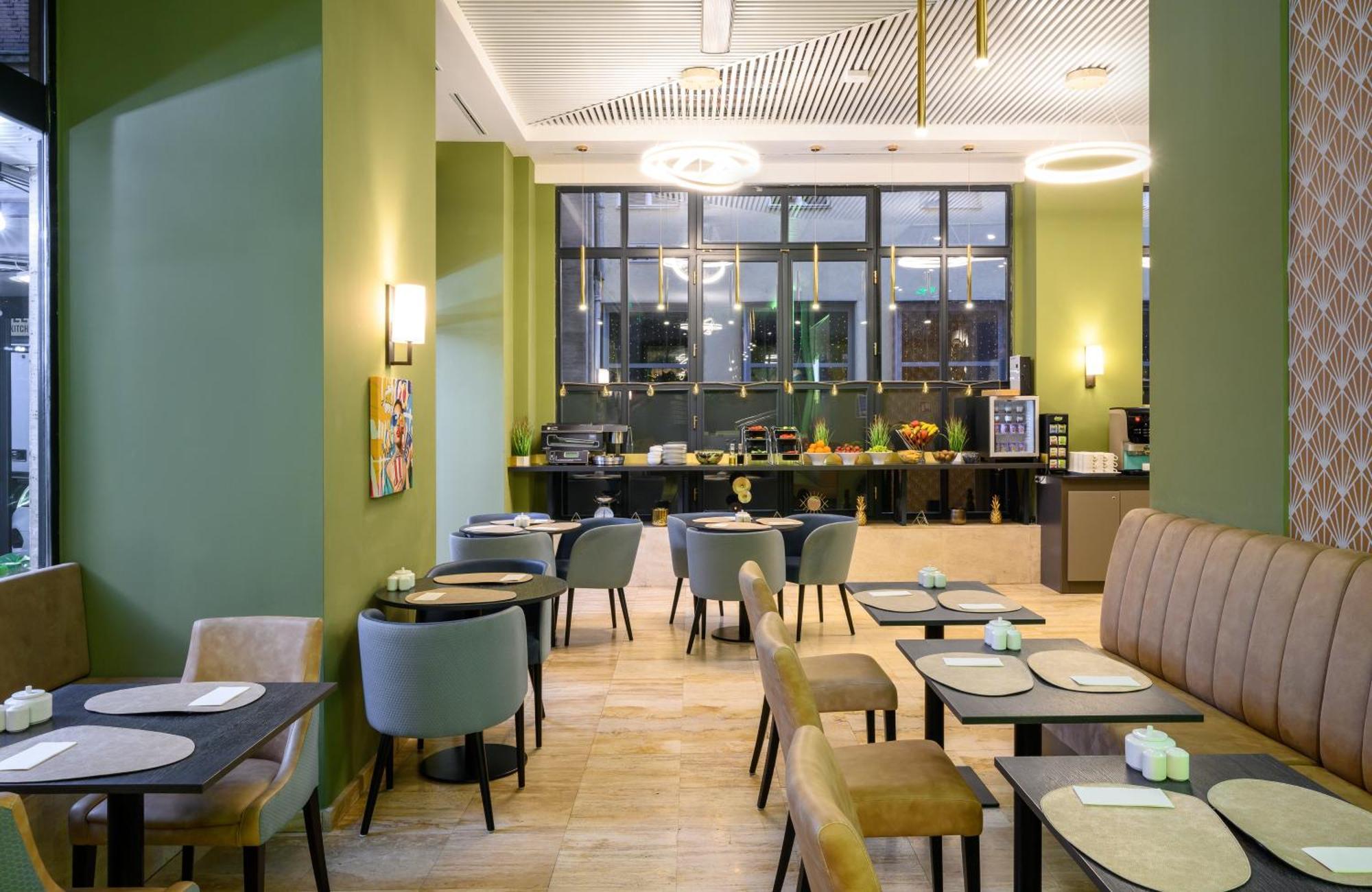 Leonardo Boutique M-square Hotel