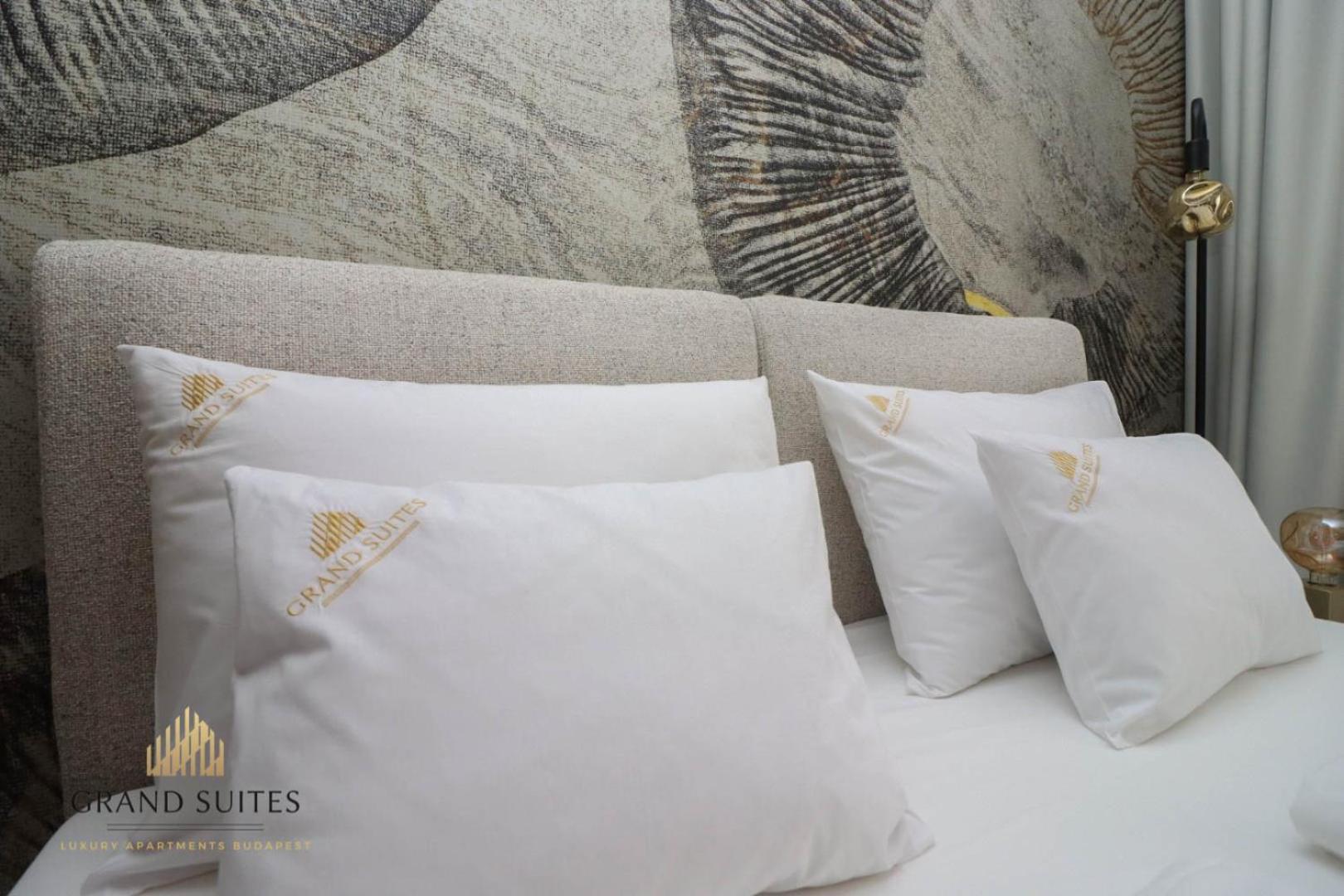 Grand Promenade Apartamento *