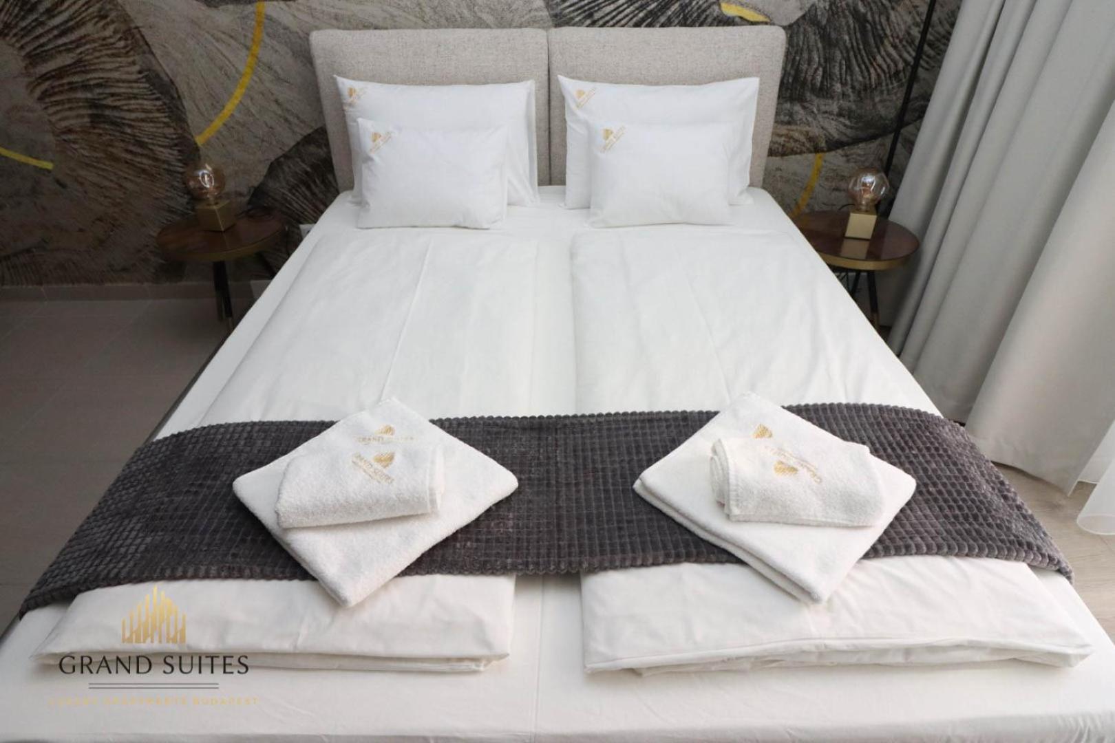 Grand Promenade Apartamento