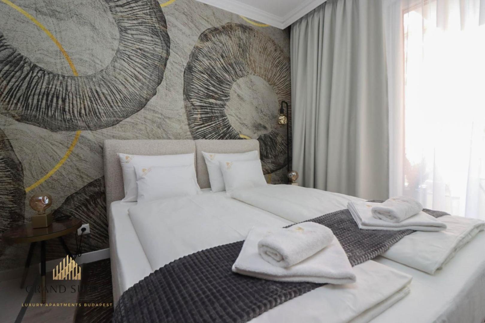 Grand Promenade Apartamento