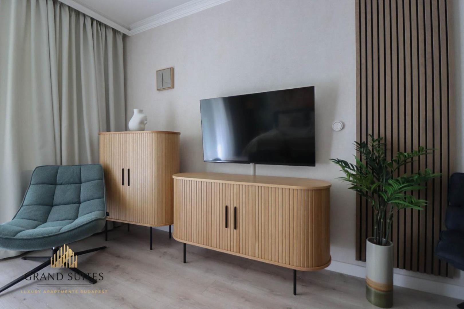 Grand Promenade Apartamento