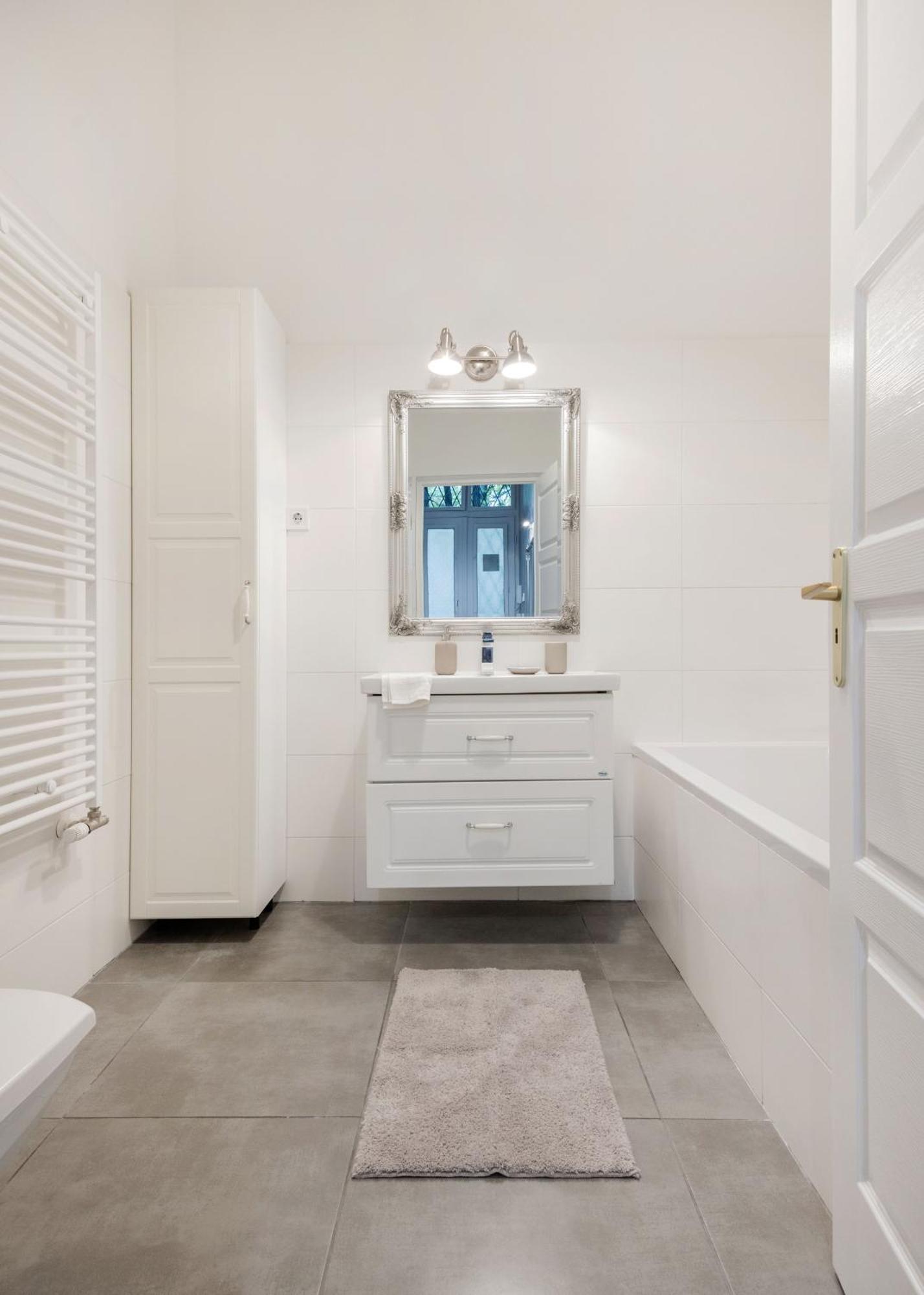 Spacious And Charming In The Centre Budapeszt