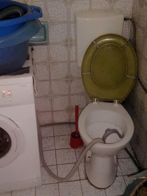 Or Working, Feel Good In The Retro Style Of A European Jiu Jitsu Champion! Appartement Budapest