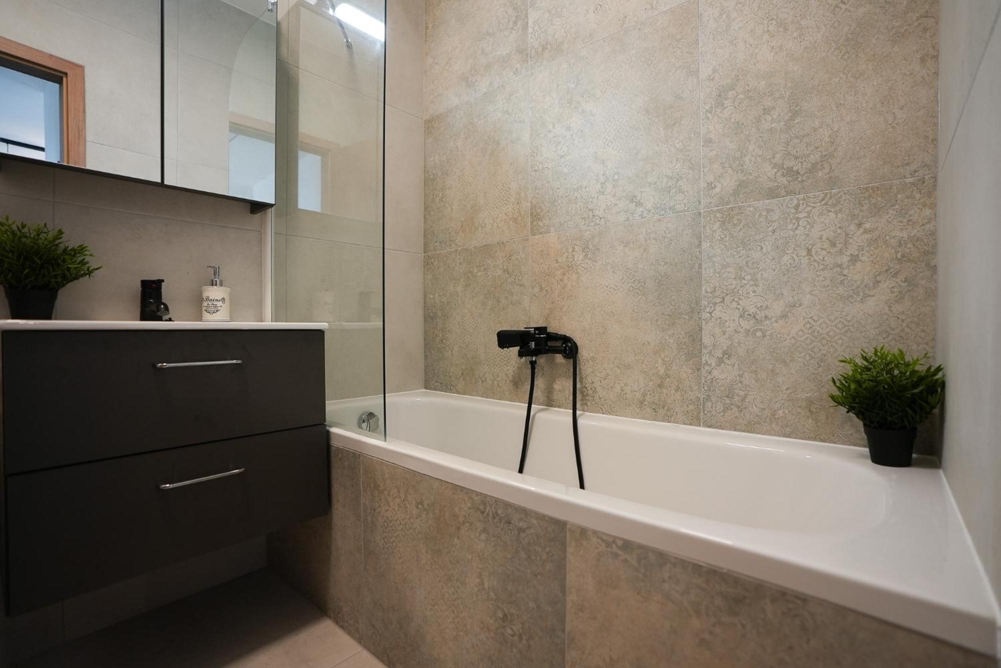 Designer Boutique Apartment *