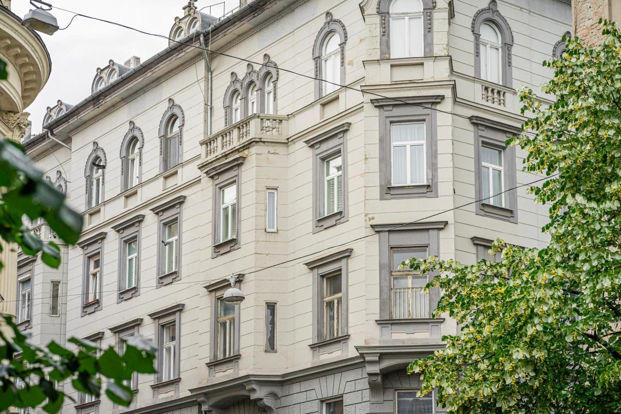 Apartment Unique At Chain Bridge With Danube View *