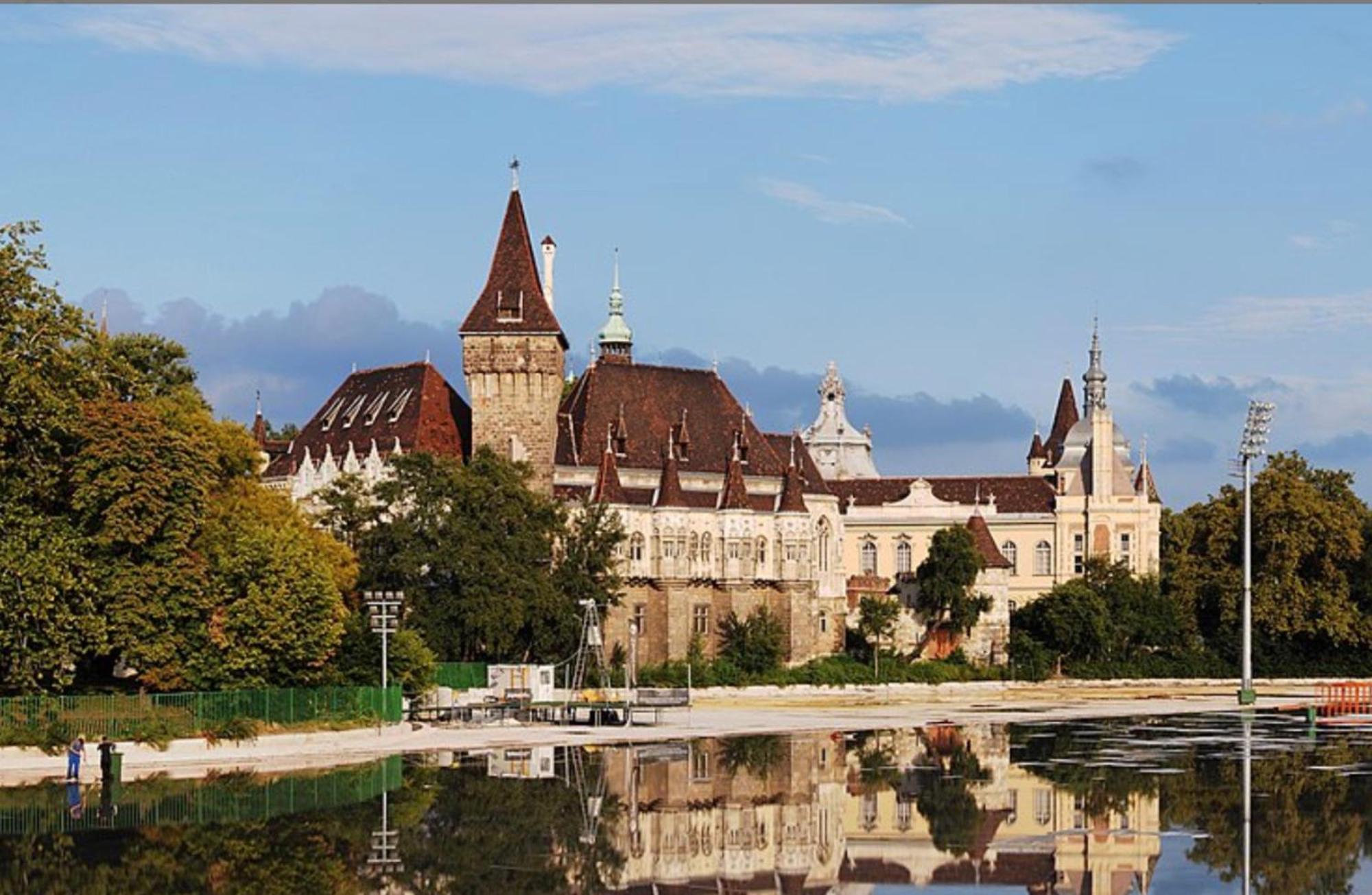 Apartamento Andrassy Adventures *