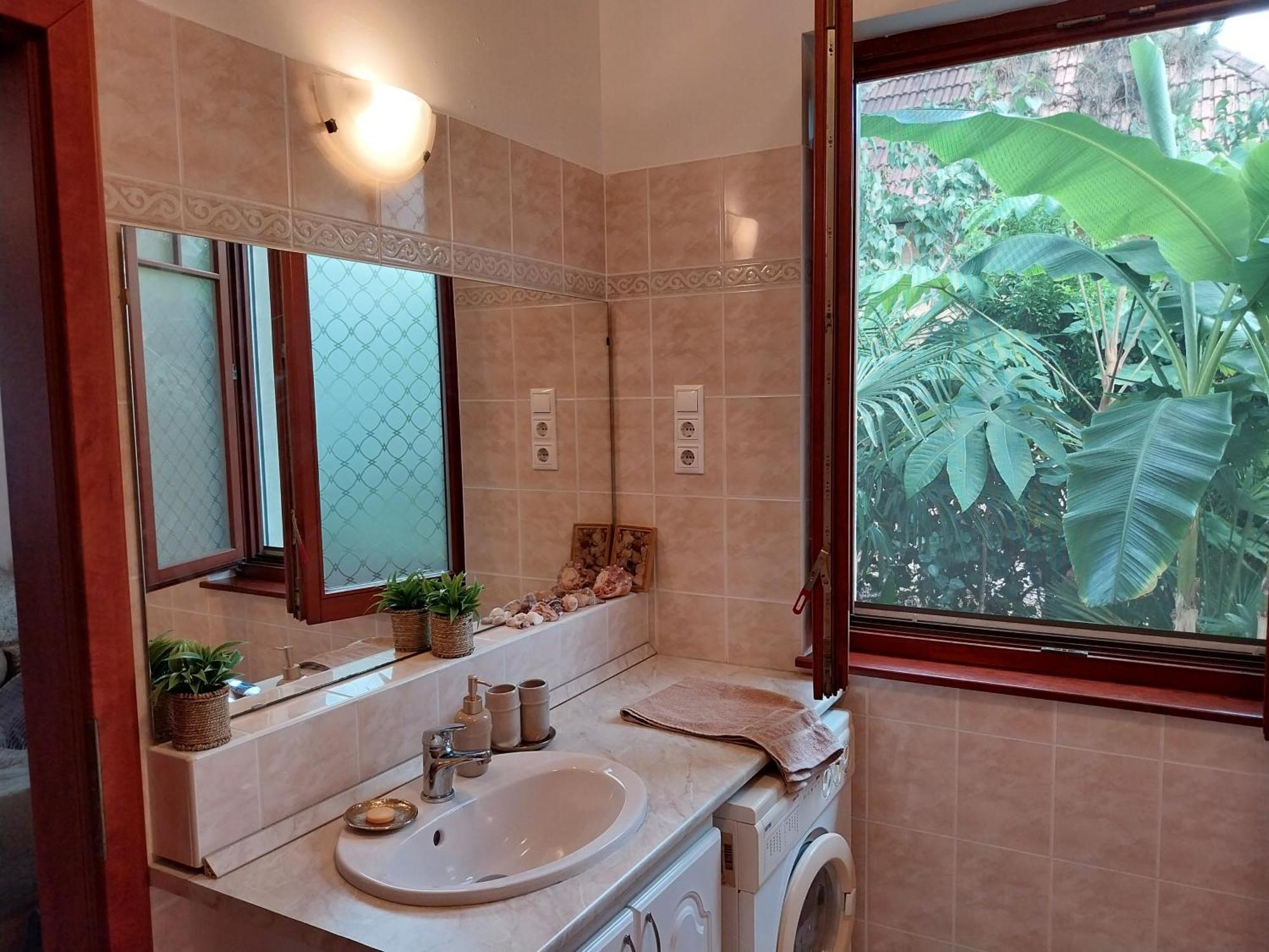 Apartamento House W Little Tropical Garden