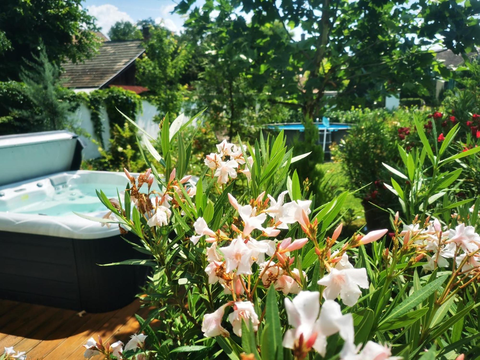 Apartament Kuria With Private Jacuzzi And Pool *