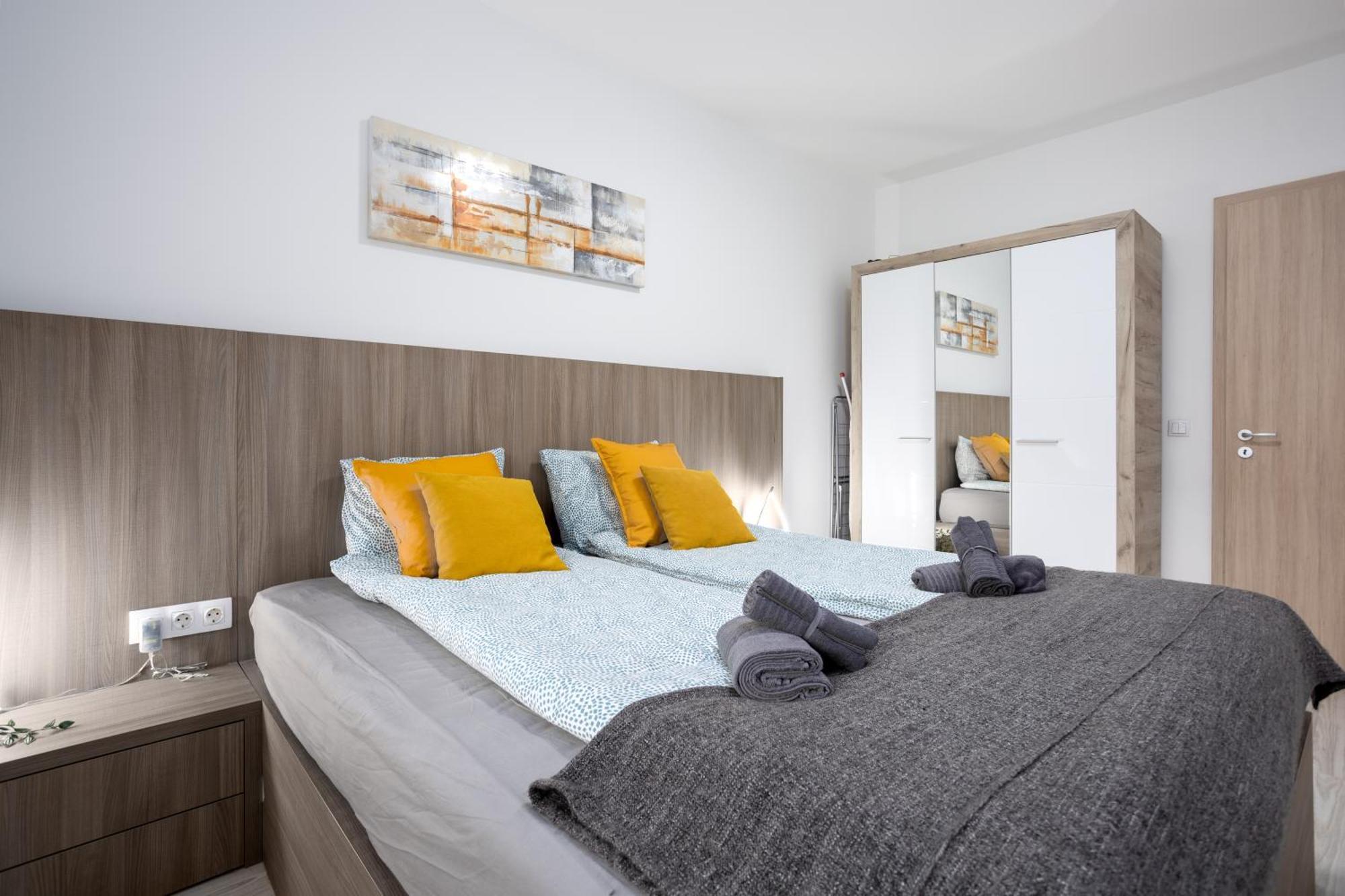 Luxury Atrium Residences * Budapest