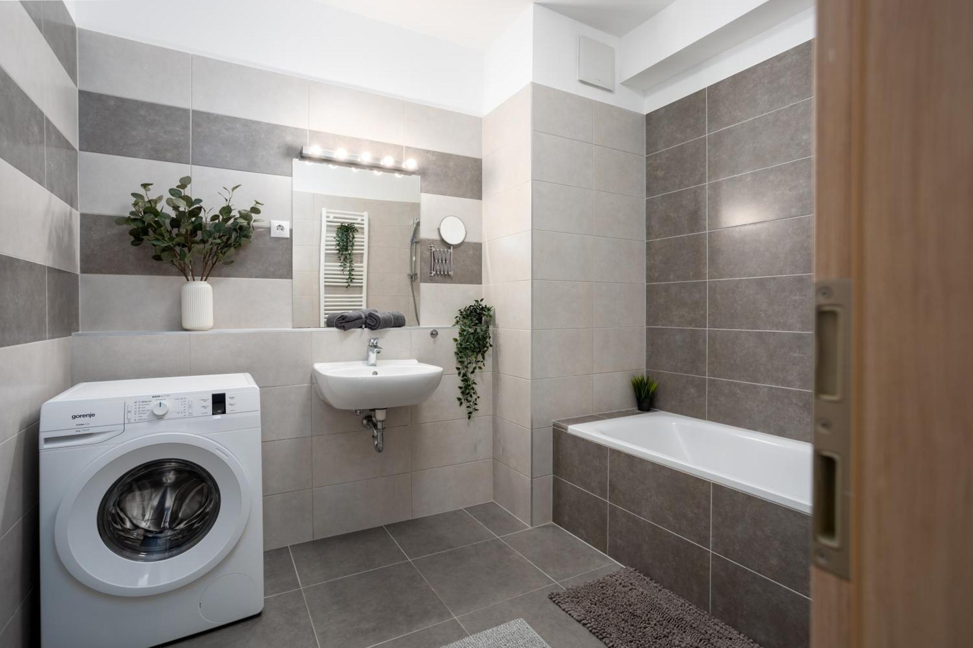 Luxury Atrium Residences * Budapest