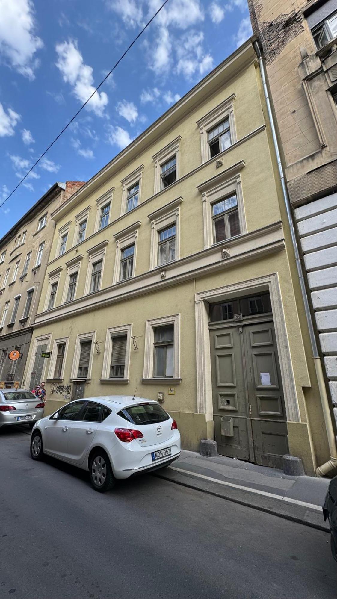 Bp Central Budapest