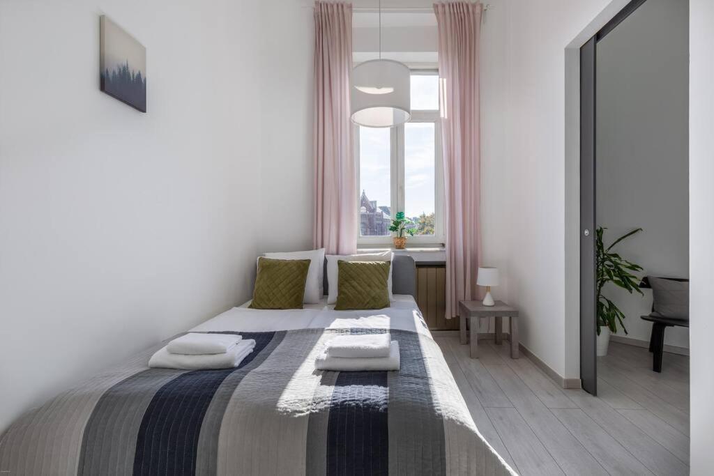 Quaint And Cozy 2-br In The Center Apartamento