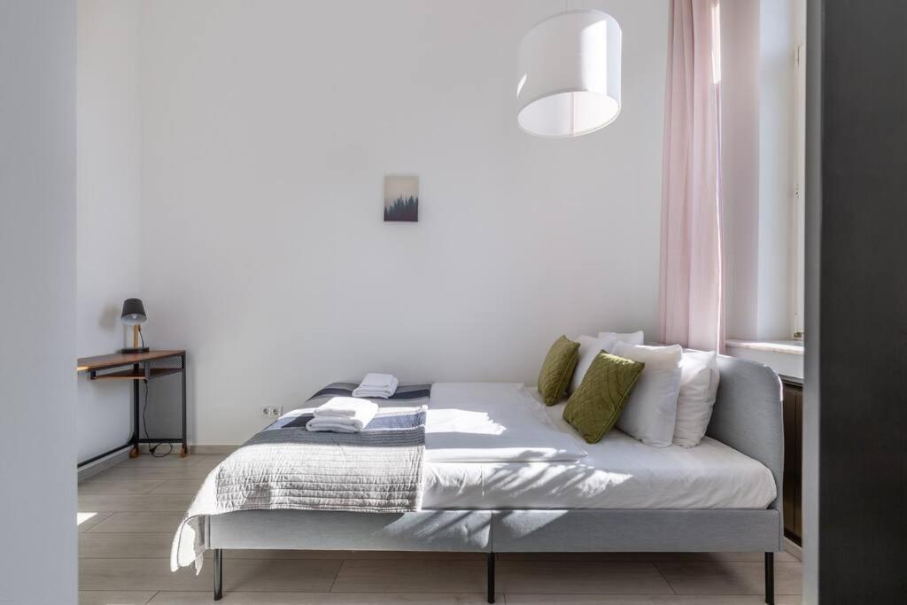 Apartament Quaint And Cozy 2-br In The Center