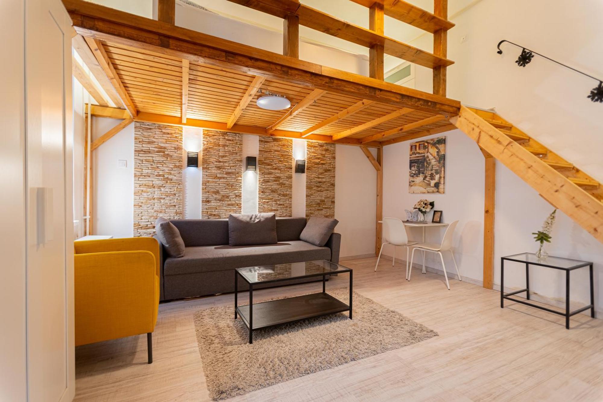 Cosy Flat With Balcony * Budapest