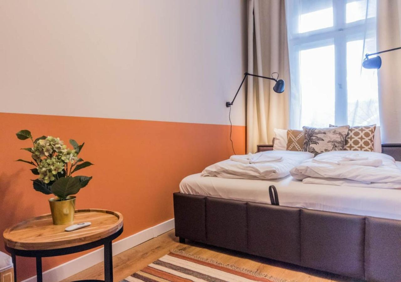 True Gem Downtown Next To Synagogue And Gozsdu Garden Area *