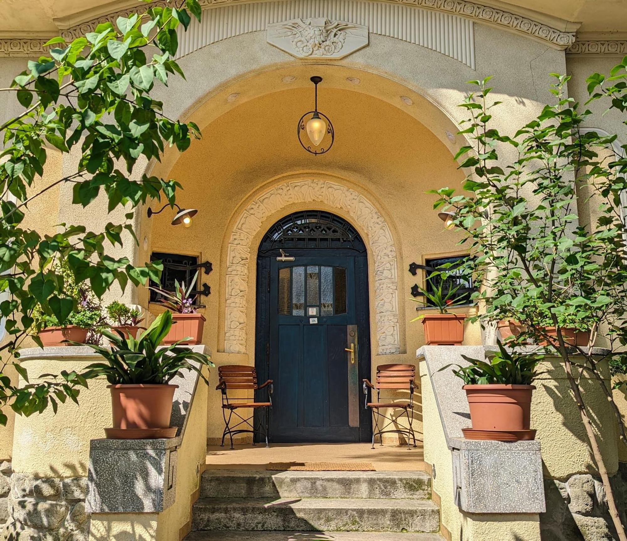 Appartement Magyaros-szecesszios Boedapest