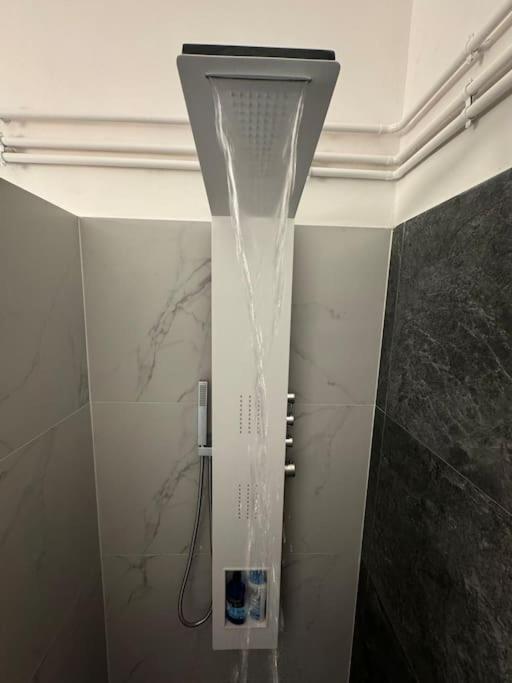 New Downtown With Hydromassage Shower, Terrace & Ac