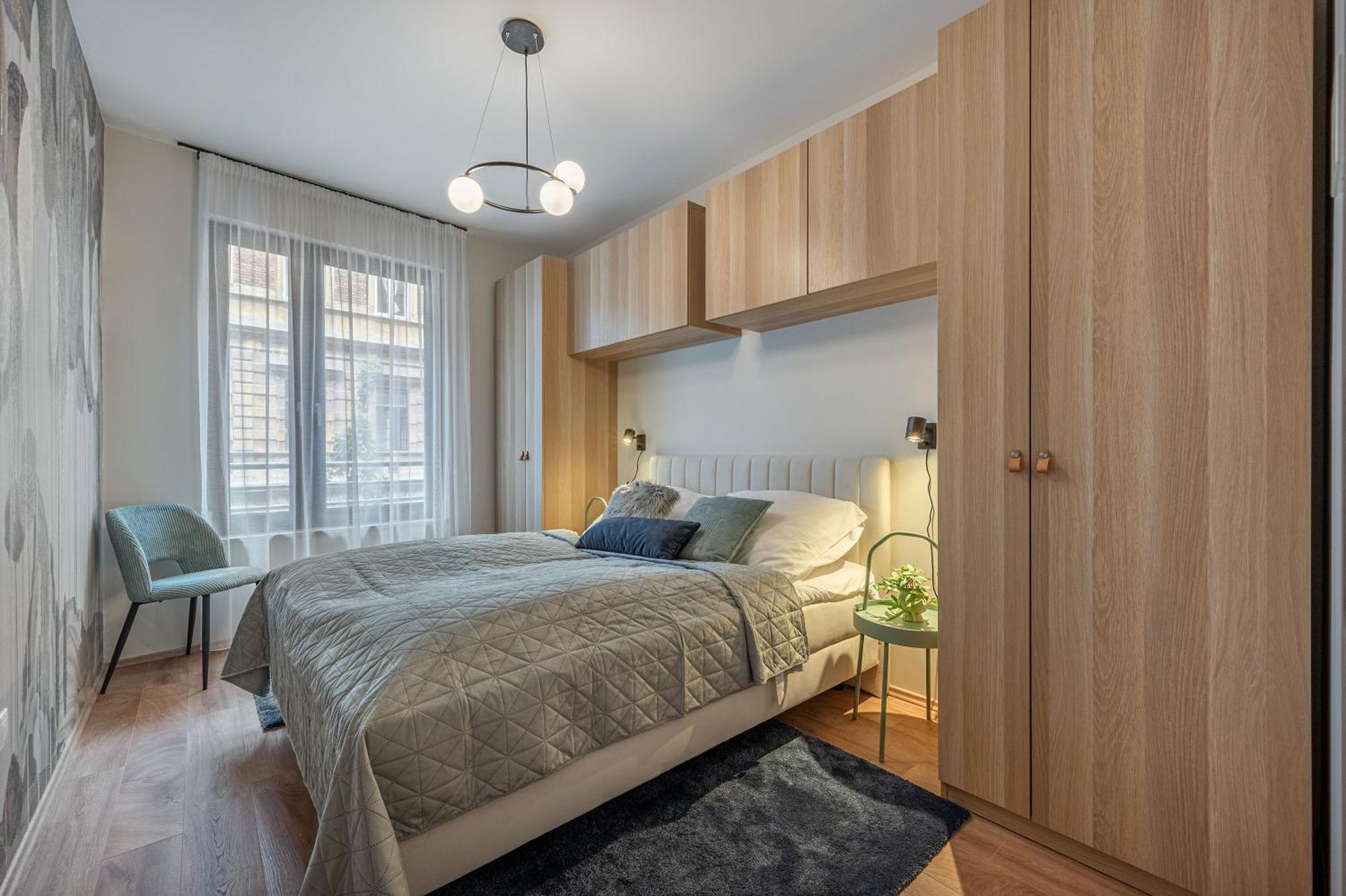 Appartement 3 Bedroom W Garage And Balcony