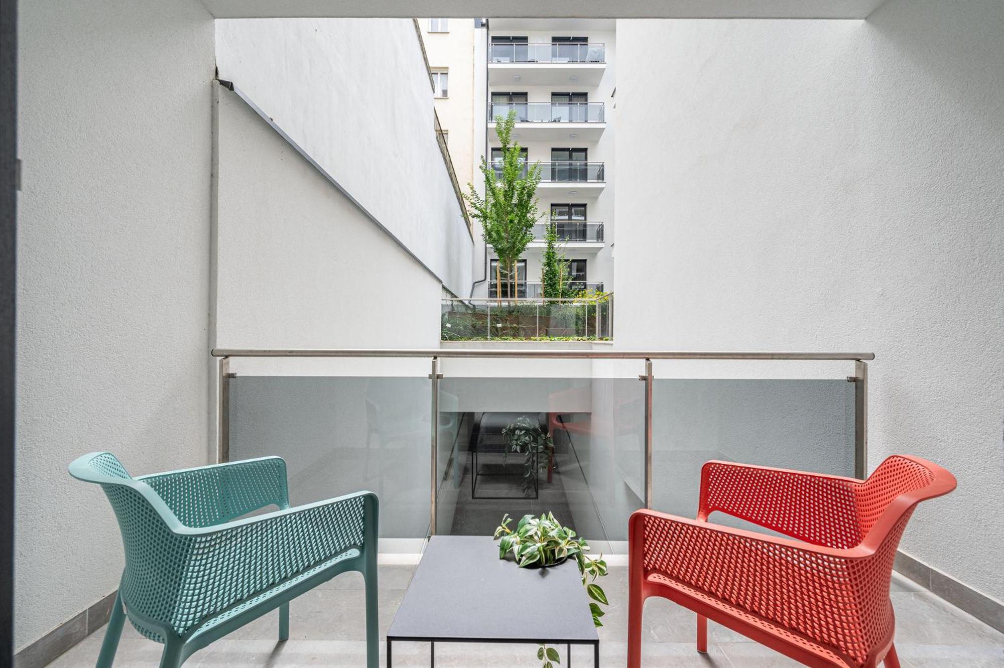 3 Bedroom W Garage And Balcony Appartement Budapest