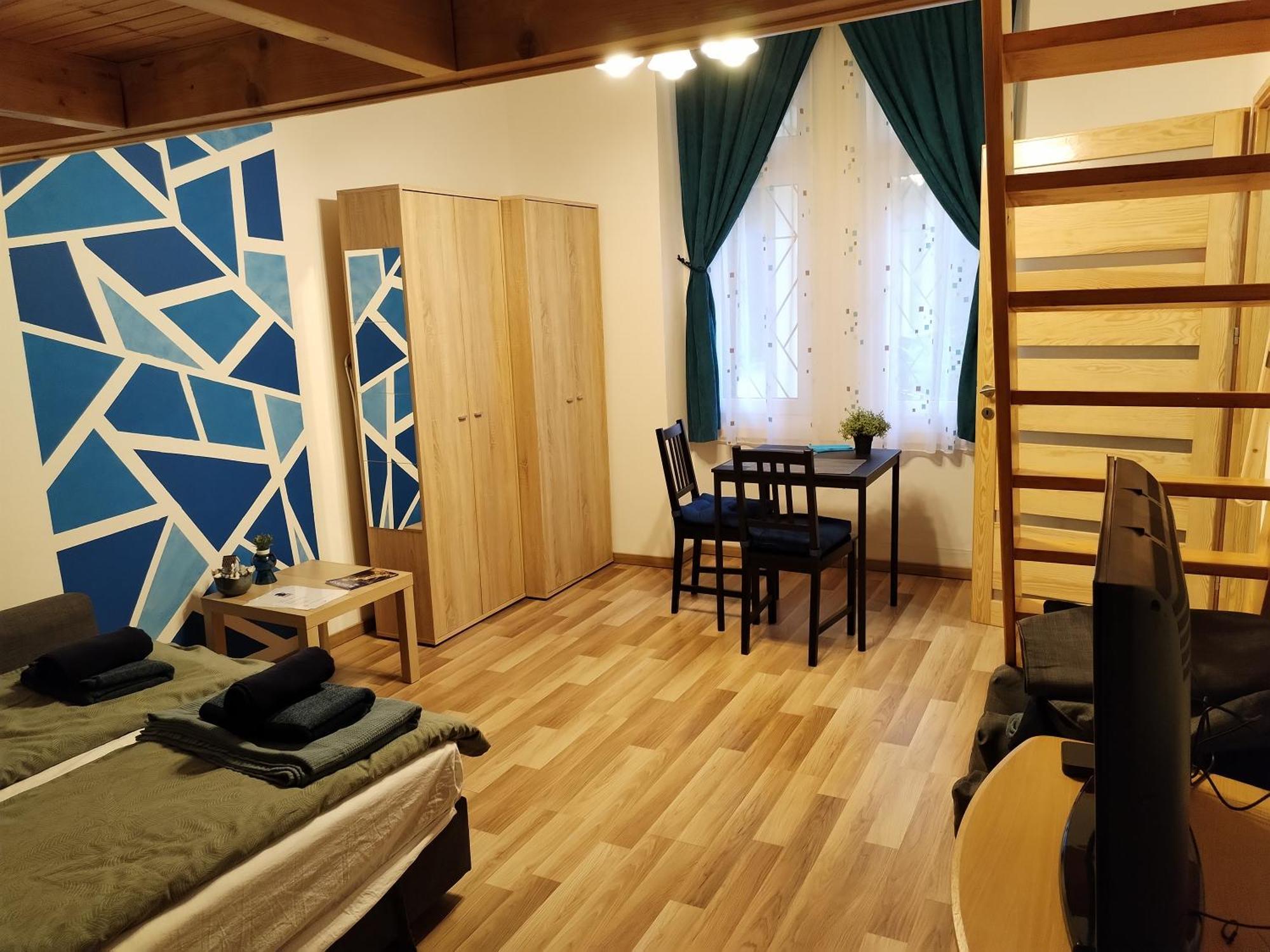 Blueroom - 15-minute Walk From Danube Budapest