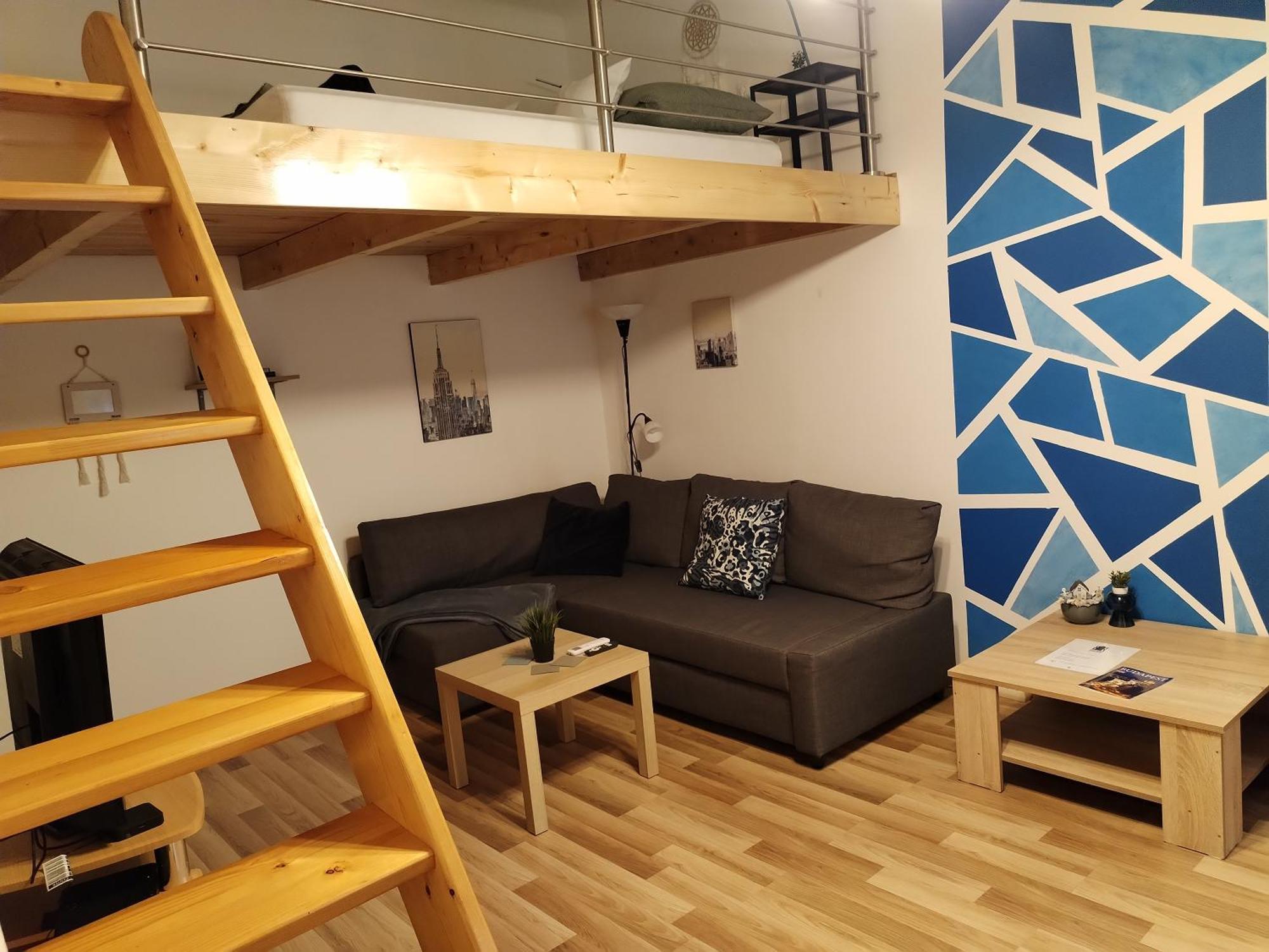 Blueroom - 15-minute Walk From Danube Budapest
