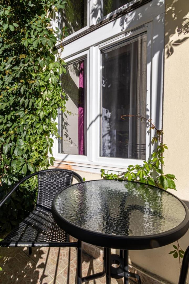 Oasis On The Broadway With Ac Apartamento Budapest