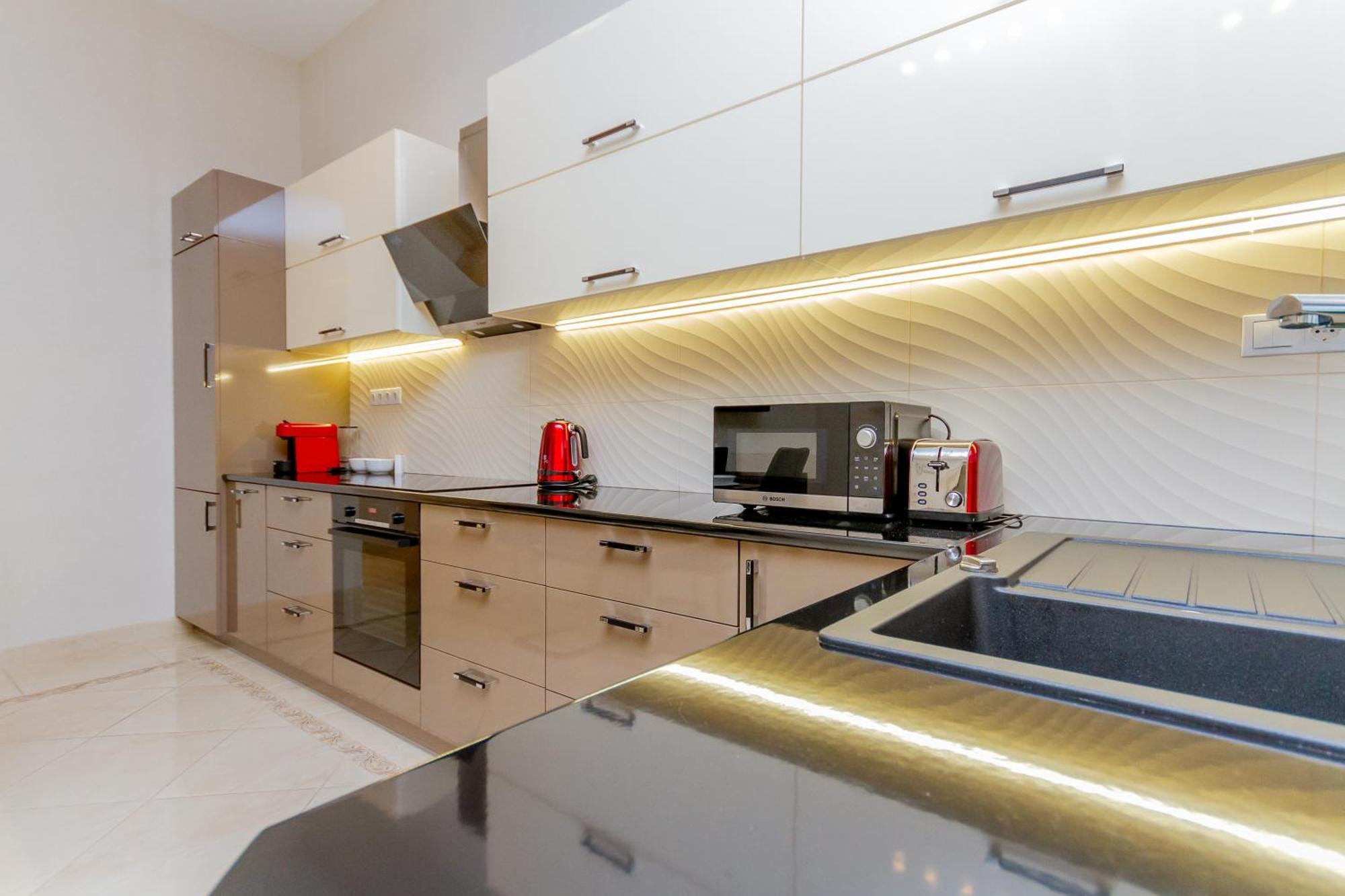Luxury With Balcony And Sauna Appartement *