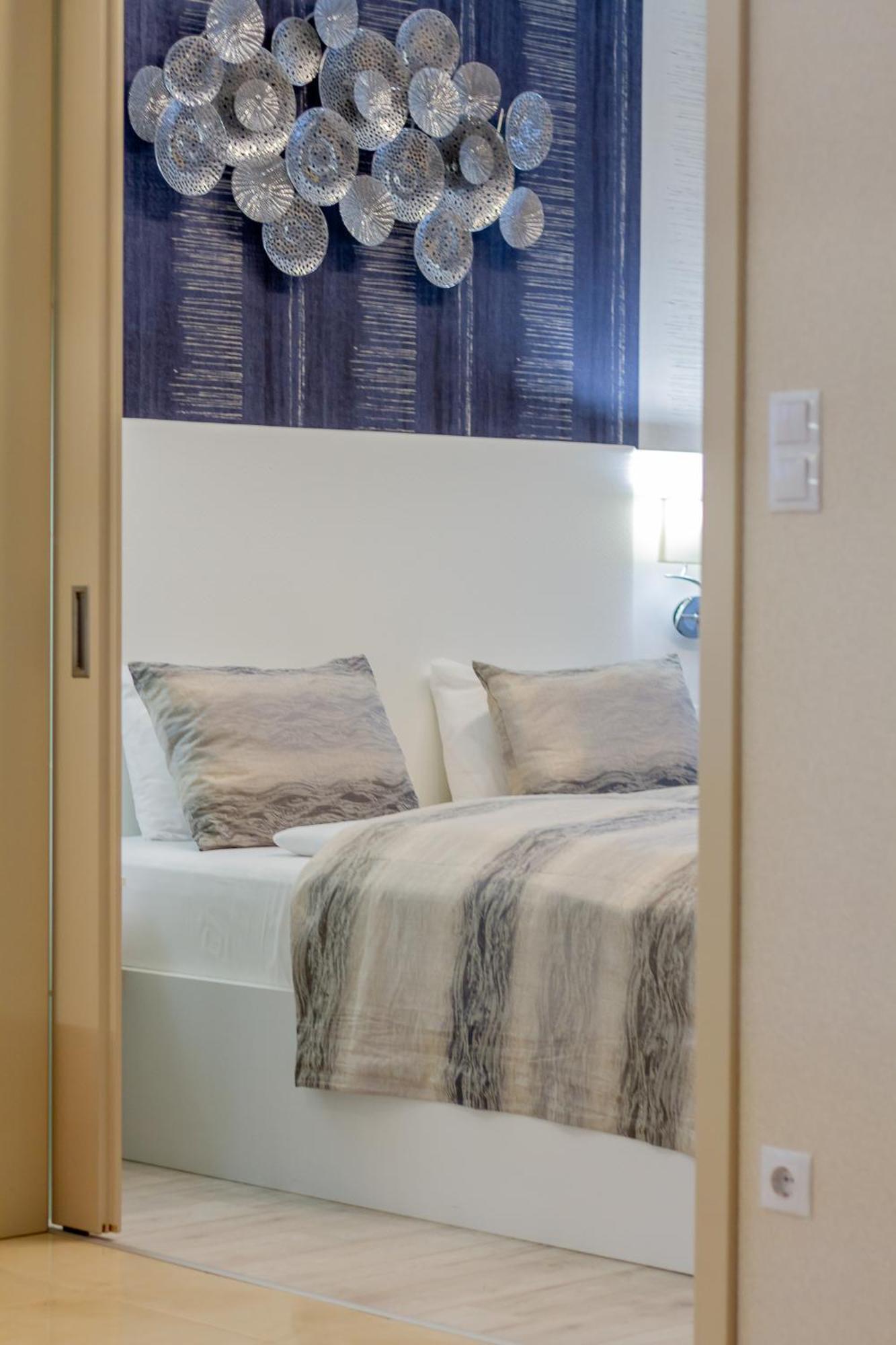 Luxury With Balcony And Sauna Appartement