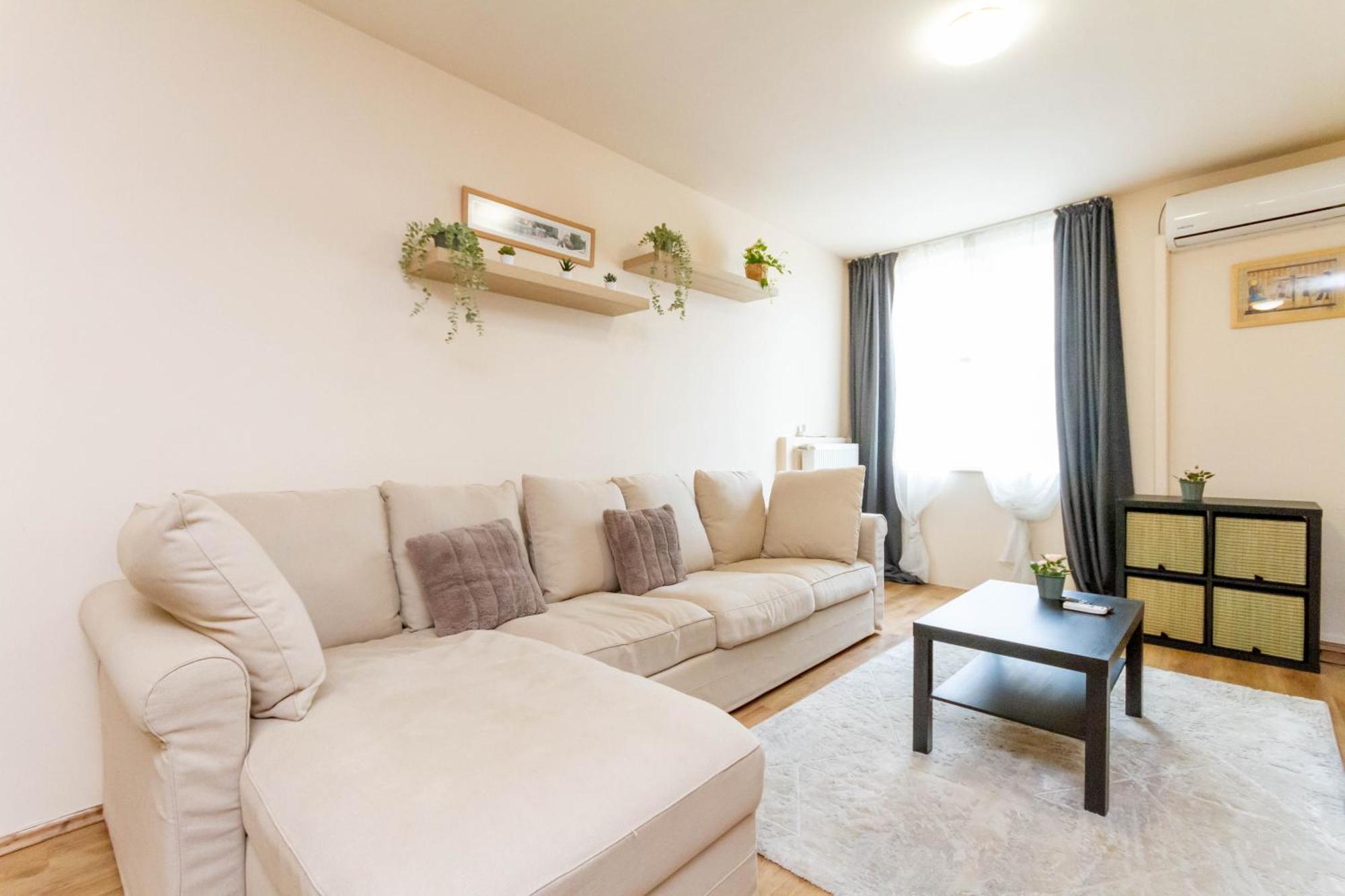 Modern Comfort In Jozsef Street By Nw Apartamento