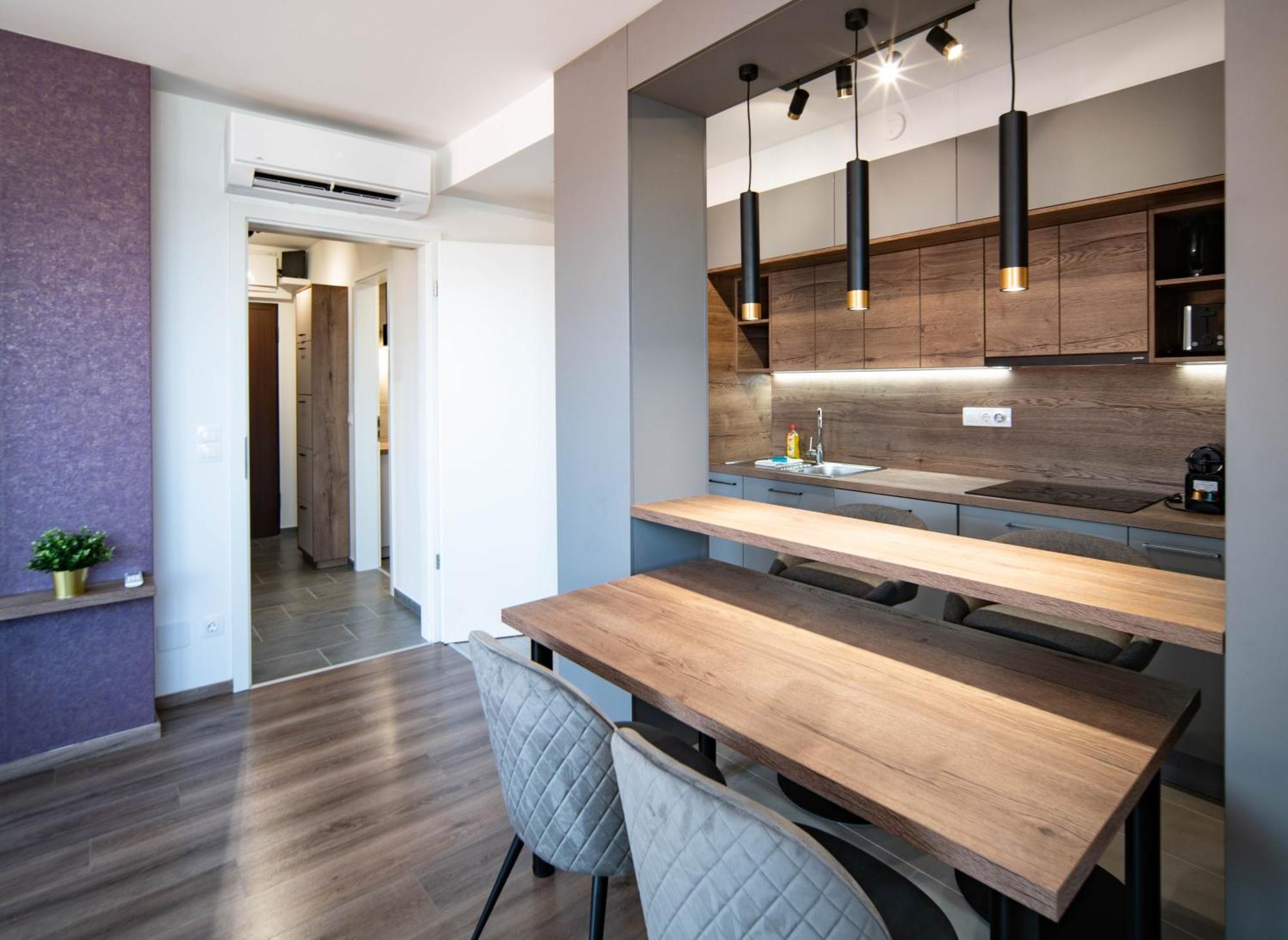 Free Parking Rooftop 4ppl Apartmán *