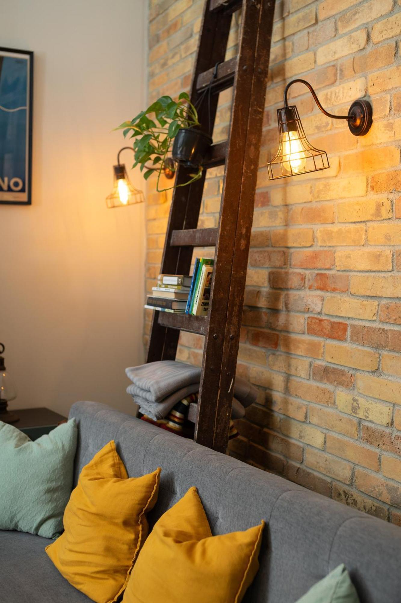 Vintage Loft - Free Private Parking - Metro - Tram - Ac Budapest