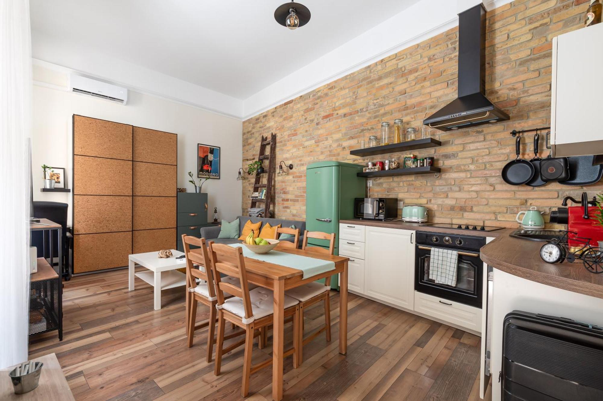 Vintage Loft - Free Private Parking - Metro - Tram - Ac Budapest