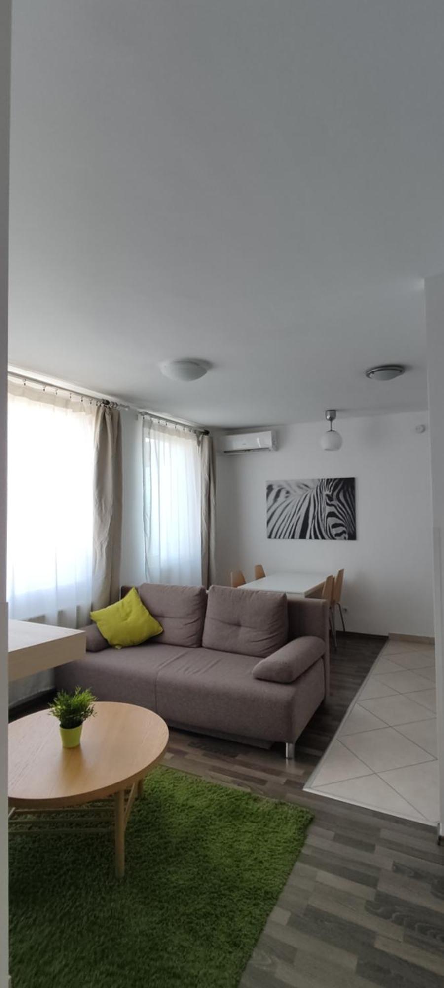 Aparthotel Corvin Center 3*