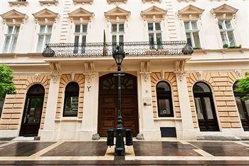 Altracasa Hotel 3*