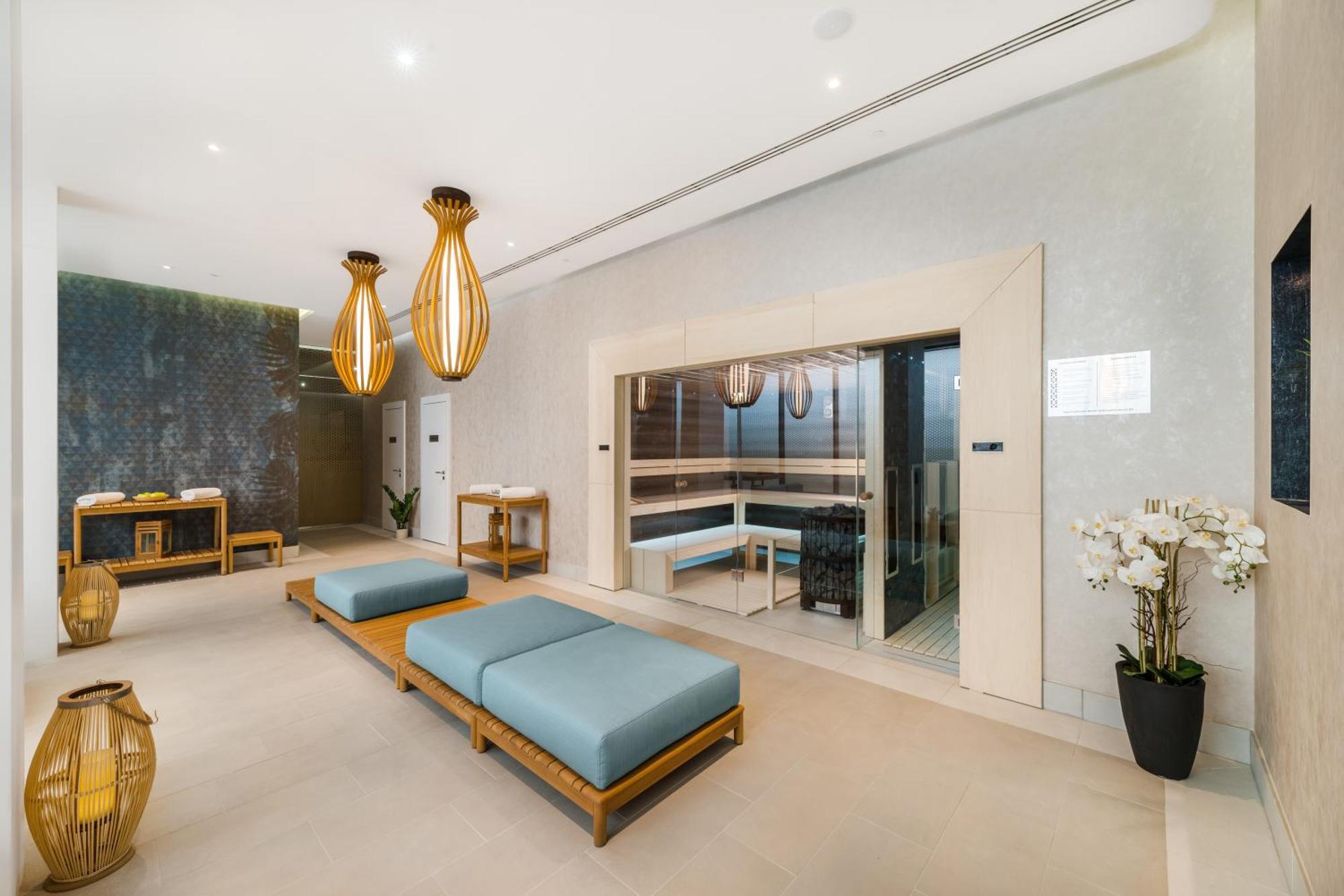 Vision By Continental Group Hotell 4*