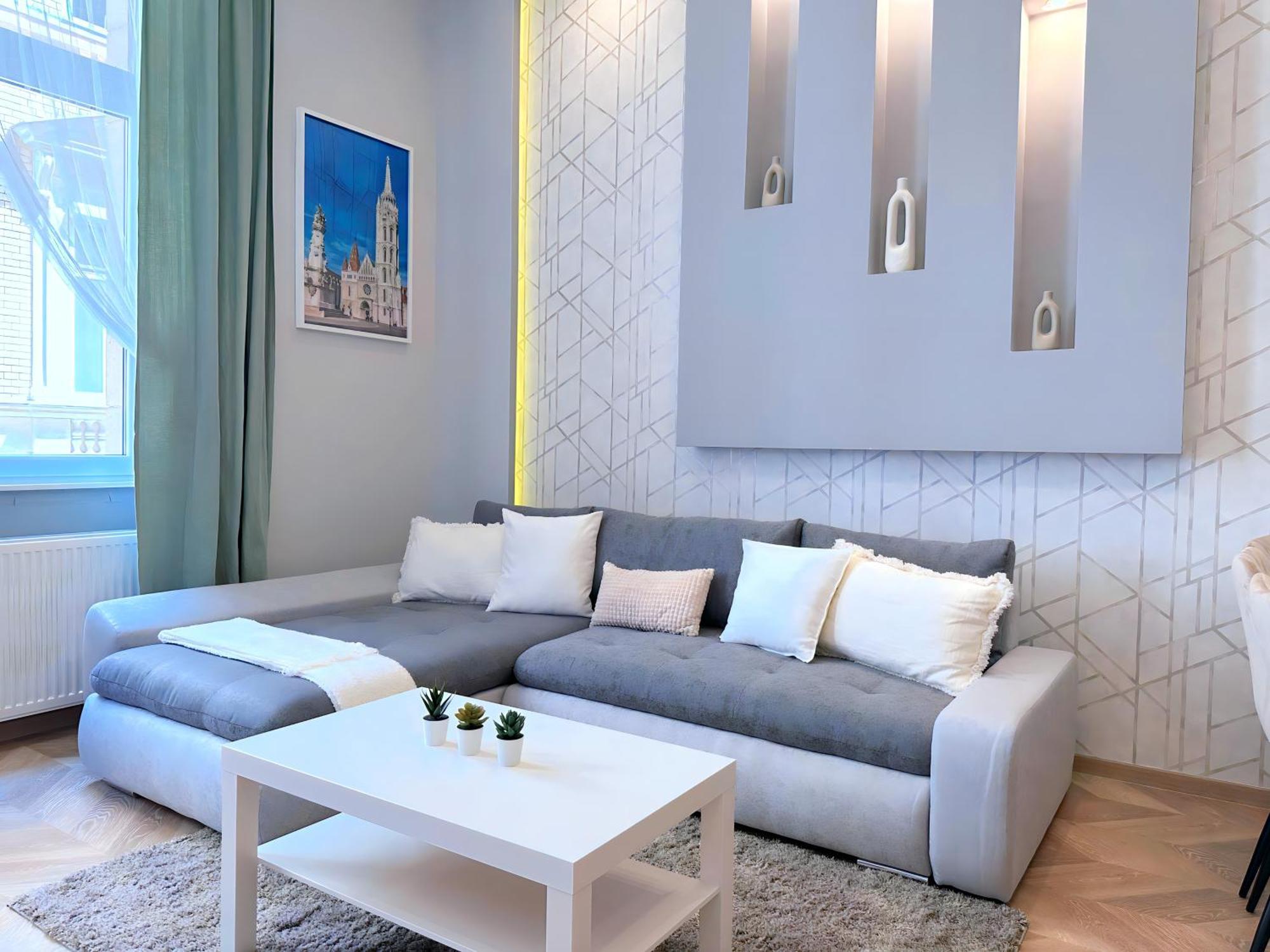 Apartament Lovely 3-bedroom In Downtown With Modern Design And Ac *