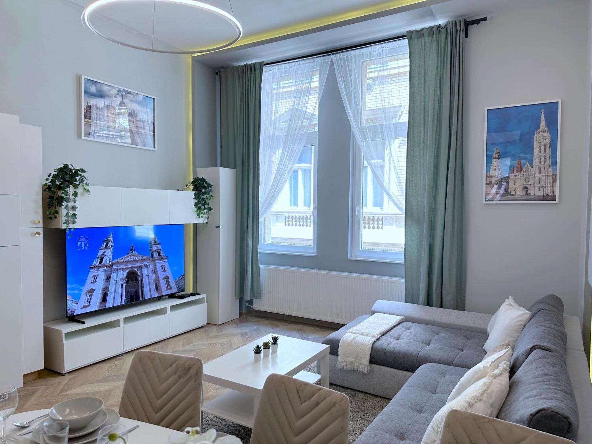 Lovely 3-bedroom In Downtown With Modern Design And Ac Budapeszt