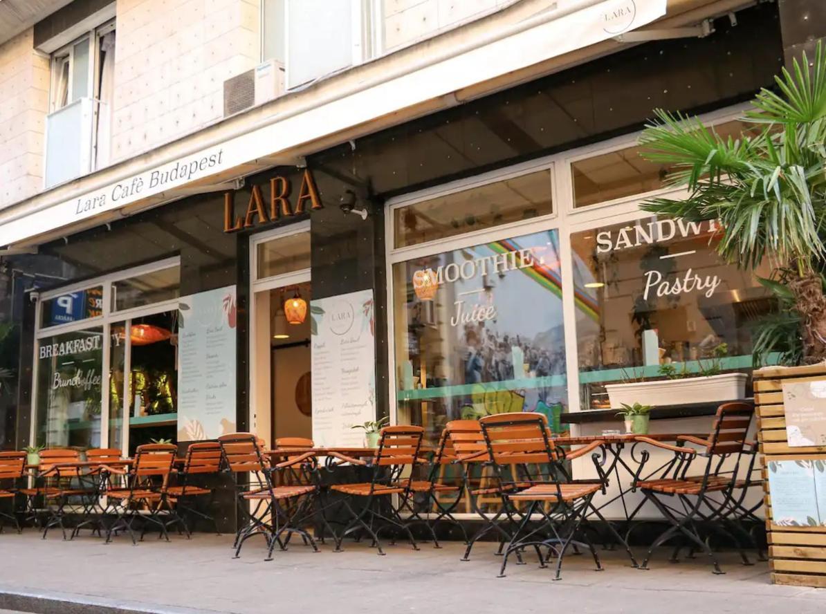 Double Treat By Nw Budapest