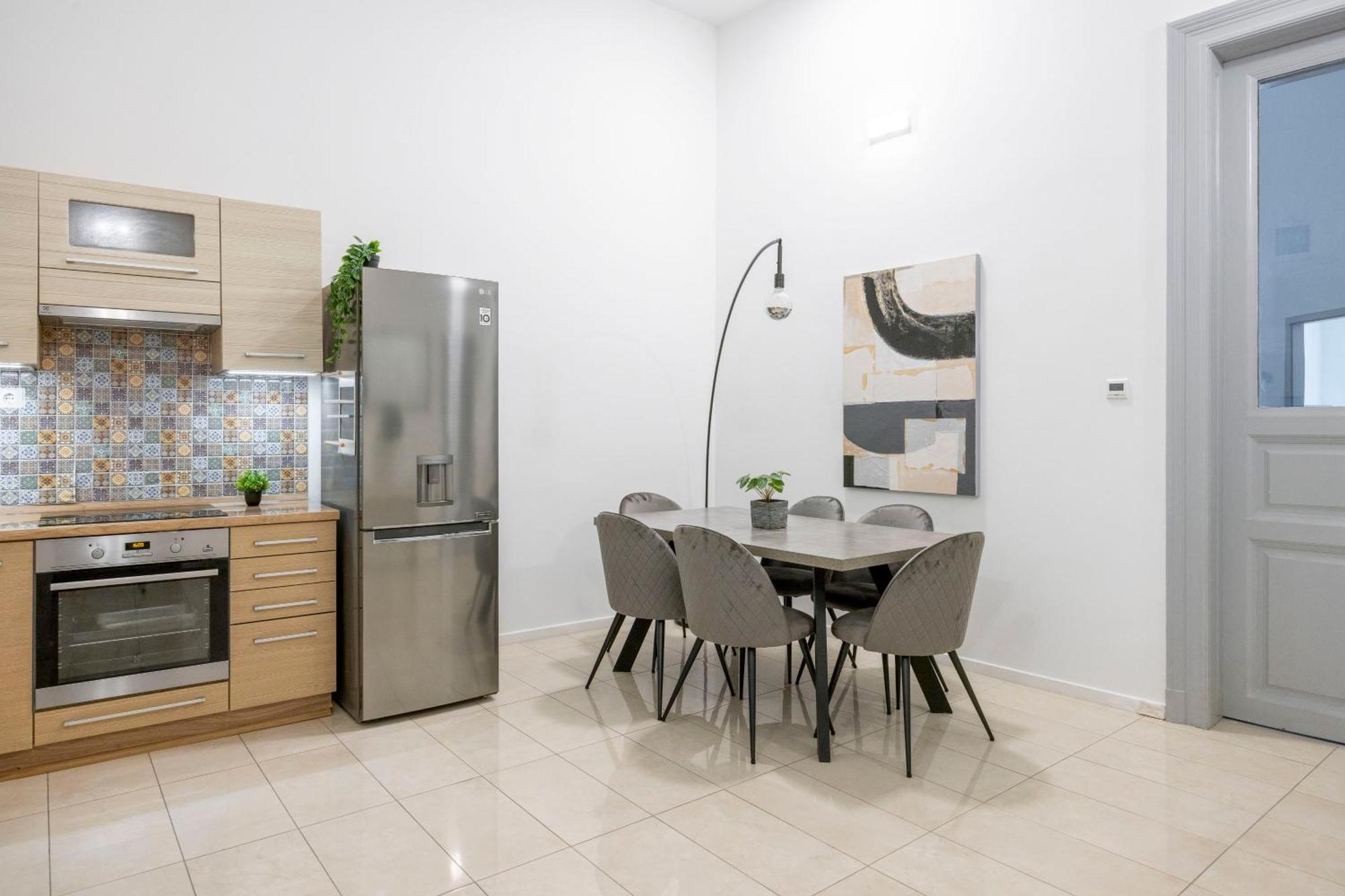 Exclusive & Cozy Central In The Heart Of Budapešť