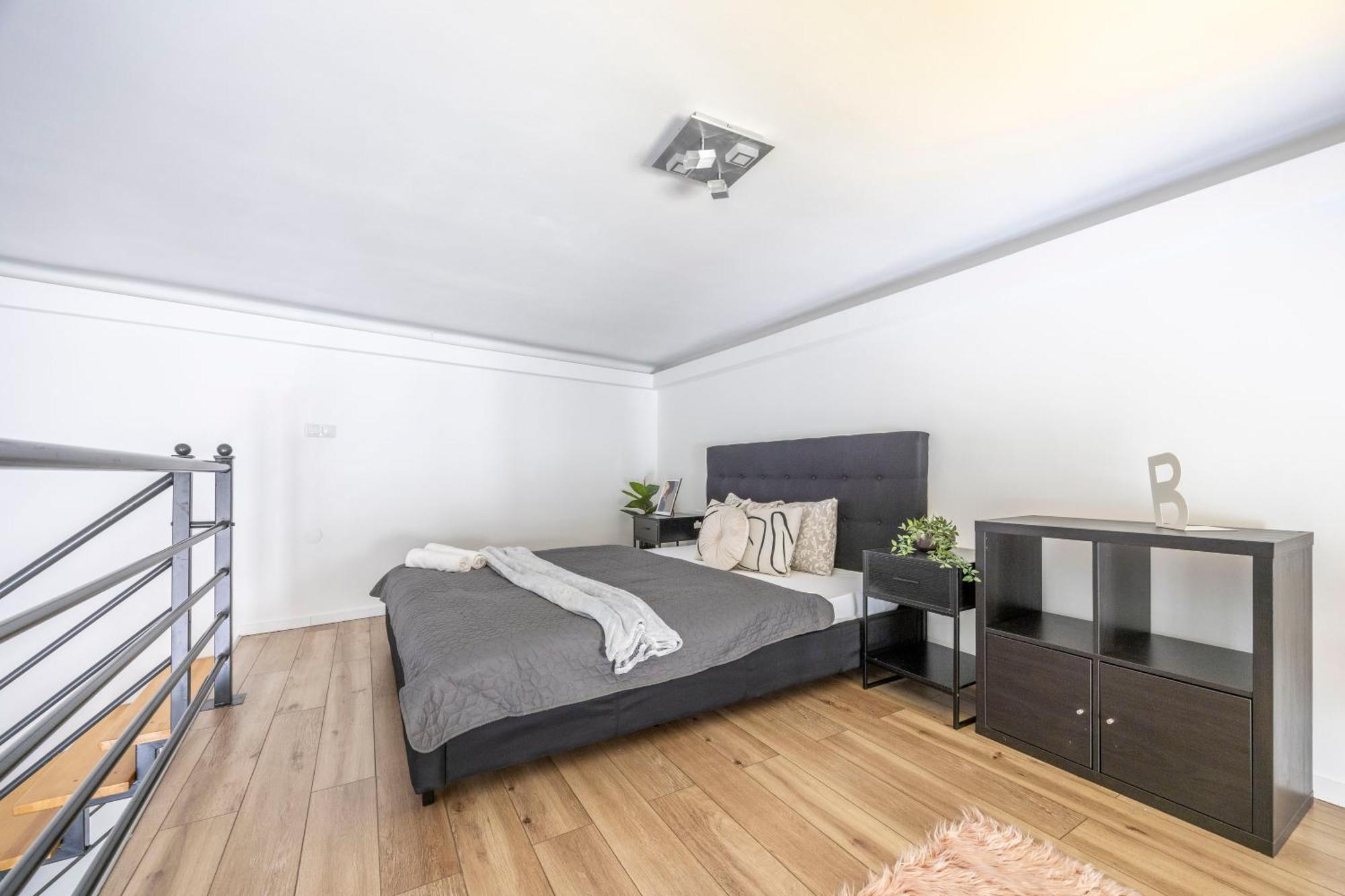 Apartment Exclusive & Cozy Central In The Heart Of