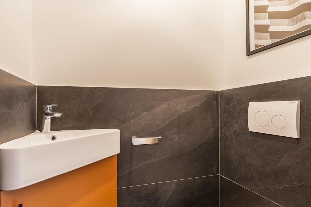 Xiii Shades Pink Flamingo Apartamento Budapest