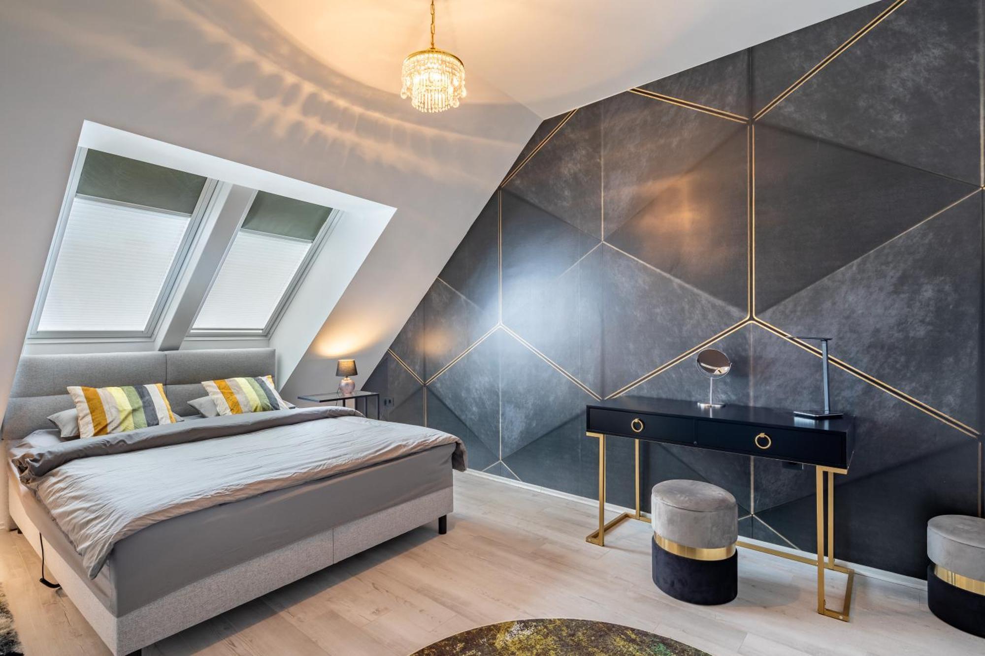 Apartamento Luxury Penthouse W Garage - Centre *