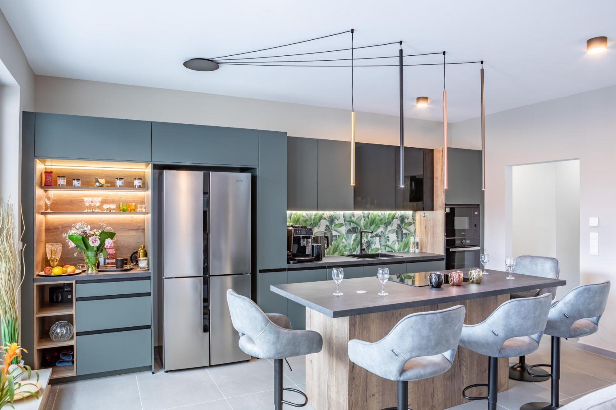 Apartamento Luxury Penthouse W Garage - Centre